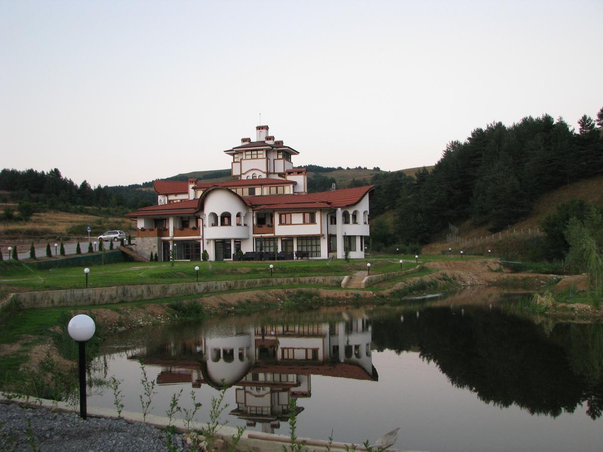 Park Hotel Eagle Stone Koprivchtitsa Extérieur photo